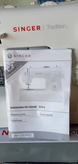 Máquina de coser Singer Tradition 2282