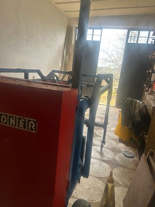 Prepodadora de viña en vaso