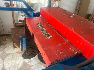 Prepodadora de viña en vaso