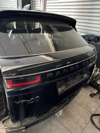 Tapa Maletero Range Rover Velar Negra