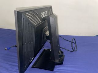 Monitor Acer, Teclado y Ratón