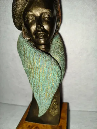 Busto decorativo mujer