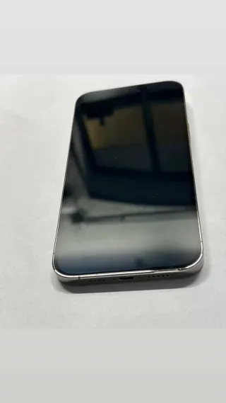 iPhone 14 Pro Max Oro