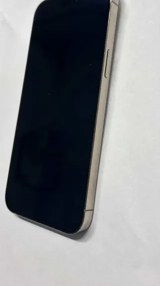 iPhone 14 Pro Max Oro