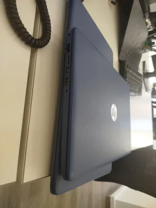 Portátil HP 250 G6 Negro/Azul (2)