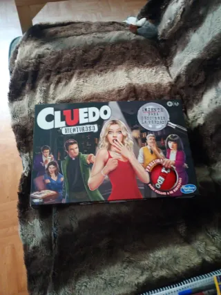 Cluedo Mentiroso Juego de Mesa