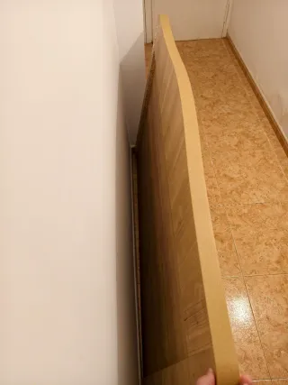 Capçal de melamina per a llit