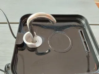 Fuente de agua para gatos