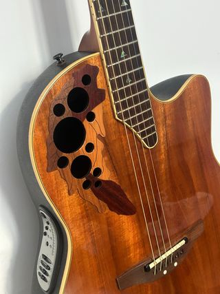 Ovation Celebrity CSE34 Guitarra Electroacústica