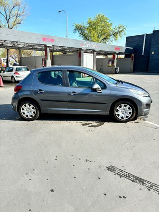 Peugeot 207 2011 hdi