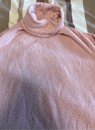 Vestido rosa Stradivarius cuello alto