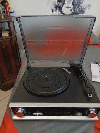 Giradischi Vinili con Radio Nuovo