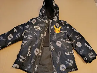 Abrigo infantil Pokémon 104