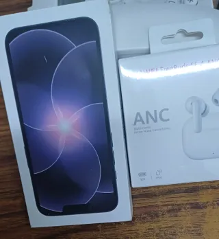 iPhone 17e 256GB Precintado + Auriculares