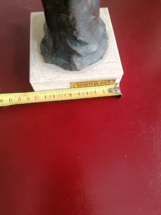 Escultura de bronce de Martí Bonet