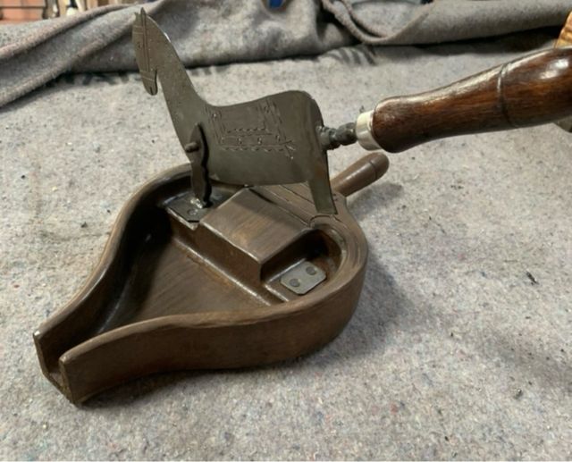 Cortador de chocolate copia de un antiguo 30x28