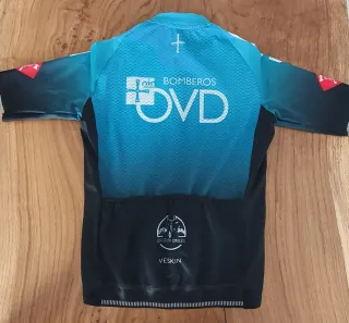 Conjunto Ciclismo Veskin sin usar ,Bomberos.