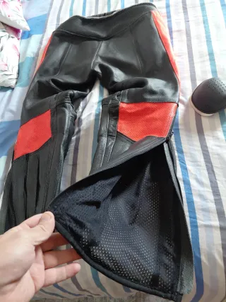 Pantalones Moto Dainese Cuero Negro Rojo