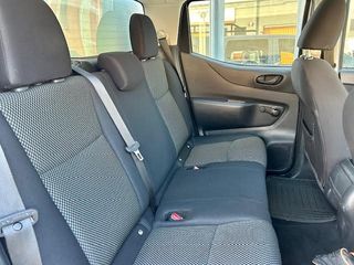 Nissan Navara 2.3Dci Doble Cabina Visia 4x4