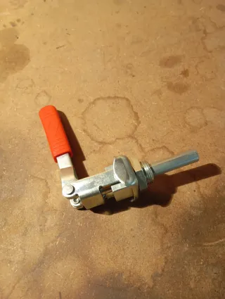 Grapa Cierre Rápido Kakuta FM-150