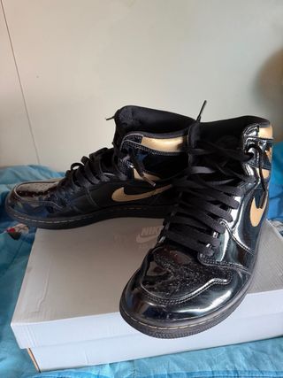 Scarpe Air Jordan 1 High Nere e Oro
