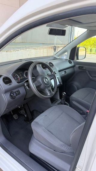 Volkswagen Caddy 2014