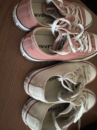 Converse rosas y blancas