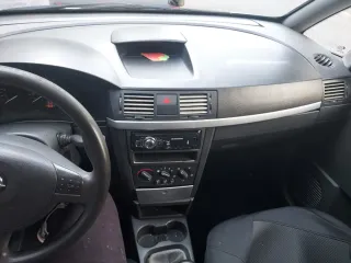 Opel Meriva 2005
