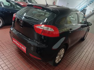 Kia Rio 1.2 CVVT 85cv Drive