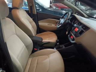Kia Rio 1.2 CVVT 85cv Drive