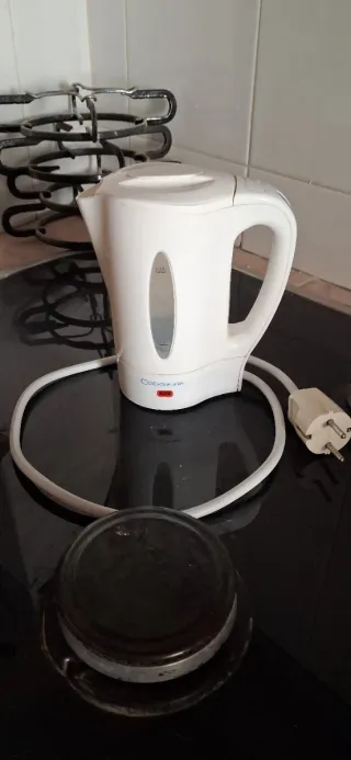 Mini hervidor de agua de viaje