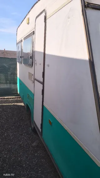 Caravana Adria 750kg