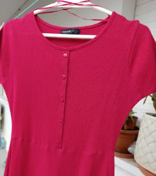 Vestido Talla S, da más