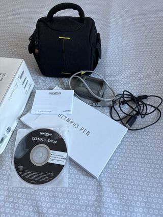 Olympus PEN E-PL8 + objetivo 14-42mm – Como nueva