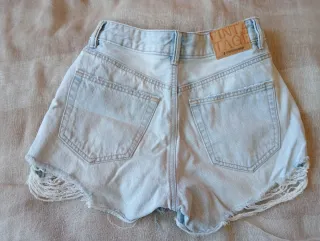 Shorts vaqueros desgastados