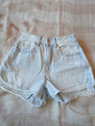 Shorts vaqueros desgastados
