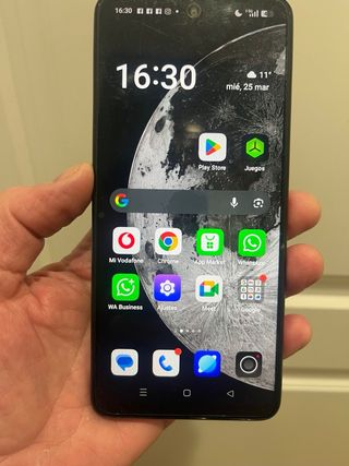 Oppo A60 violeta
