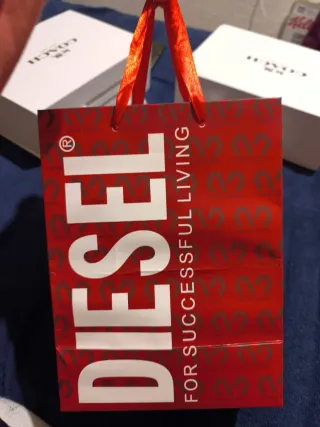 Borsa Diesel bianca e argentata