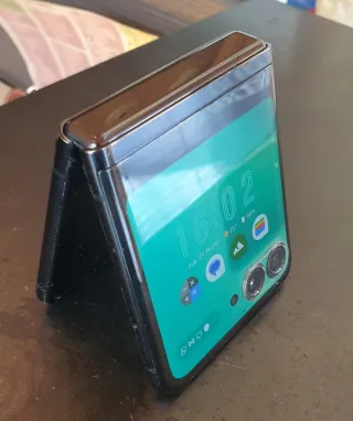 Motorola Razr 40 ULTRA 256GB