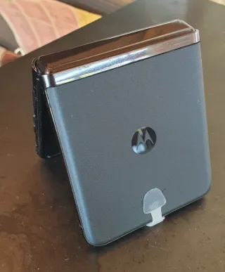 Motorola Razr 40 ULTRA 256GB