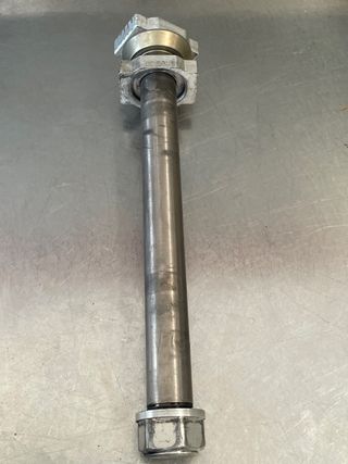 Eje trasero KTM 690 SM 2007