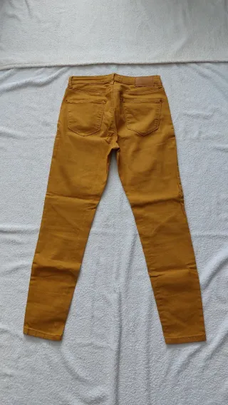 Vaqueros Springfield Amarillos Talla M