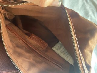 Bolso Pepe Jeans tachas piel marrón con bolsito