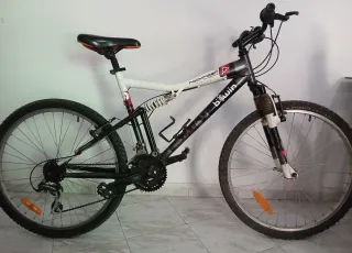 Se vende bicicleta btwin