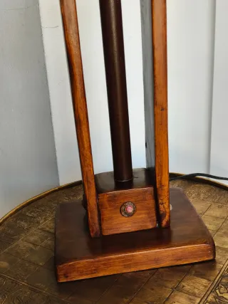 Lámpara artesanal de mesa