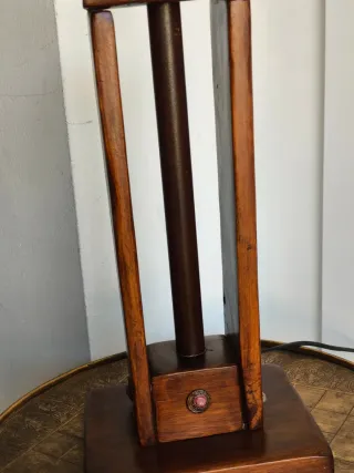 Lámpara artesanal de mesa