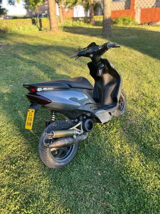 Yamaha Jog RR Scooter
