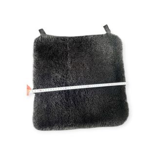 Cojín asiento coche pelo negro