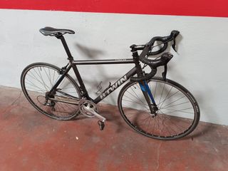 Bicicleta de carretera Btwin Negra