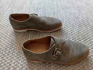 Zapatos de Hombre. Marca Geox